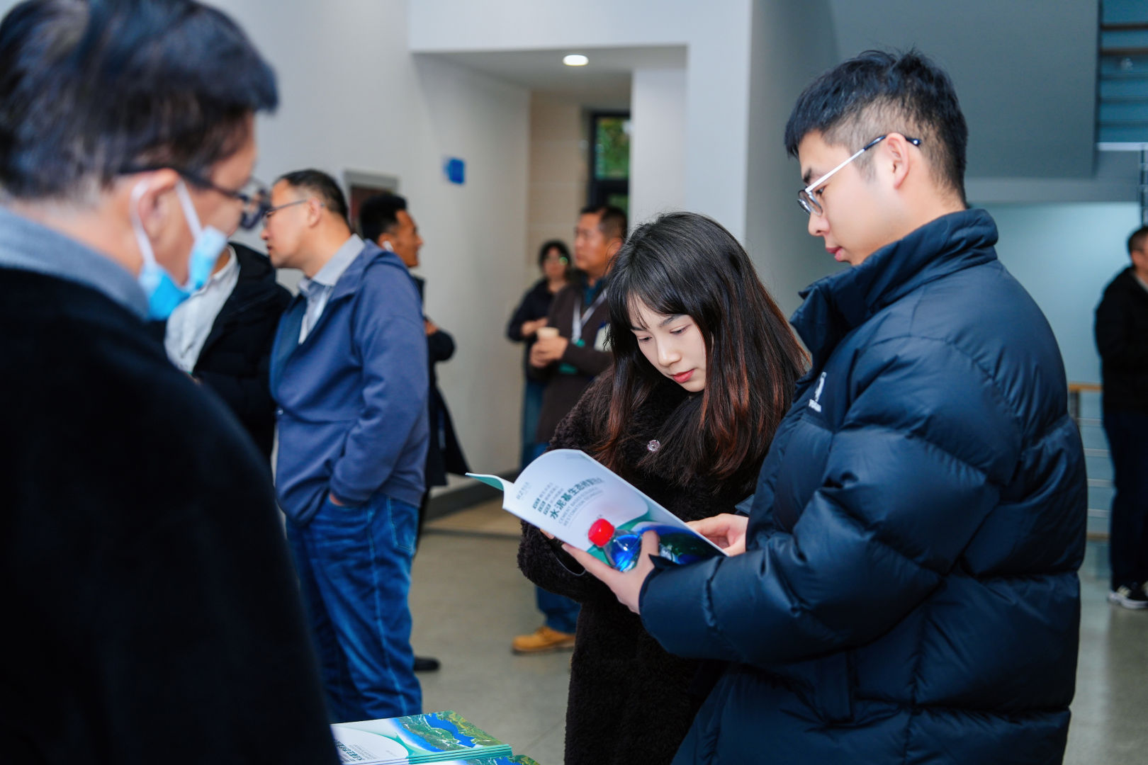 1765933848819062375.jpg 董柳.jpg